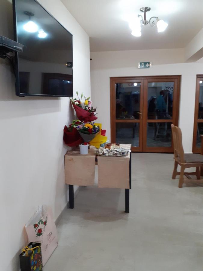 Pensiunea Bradul Dealu Stefanitei 外观 照片
